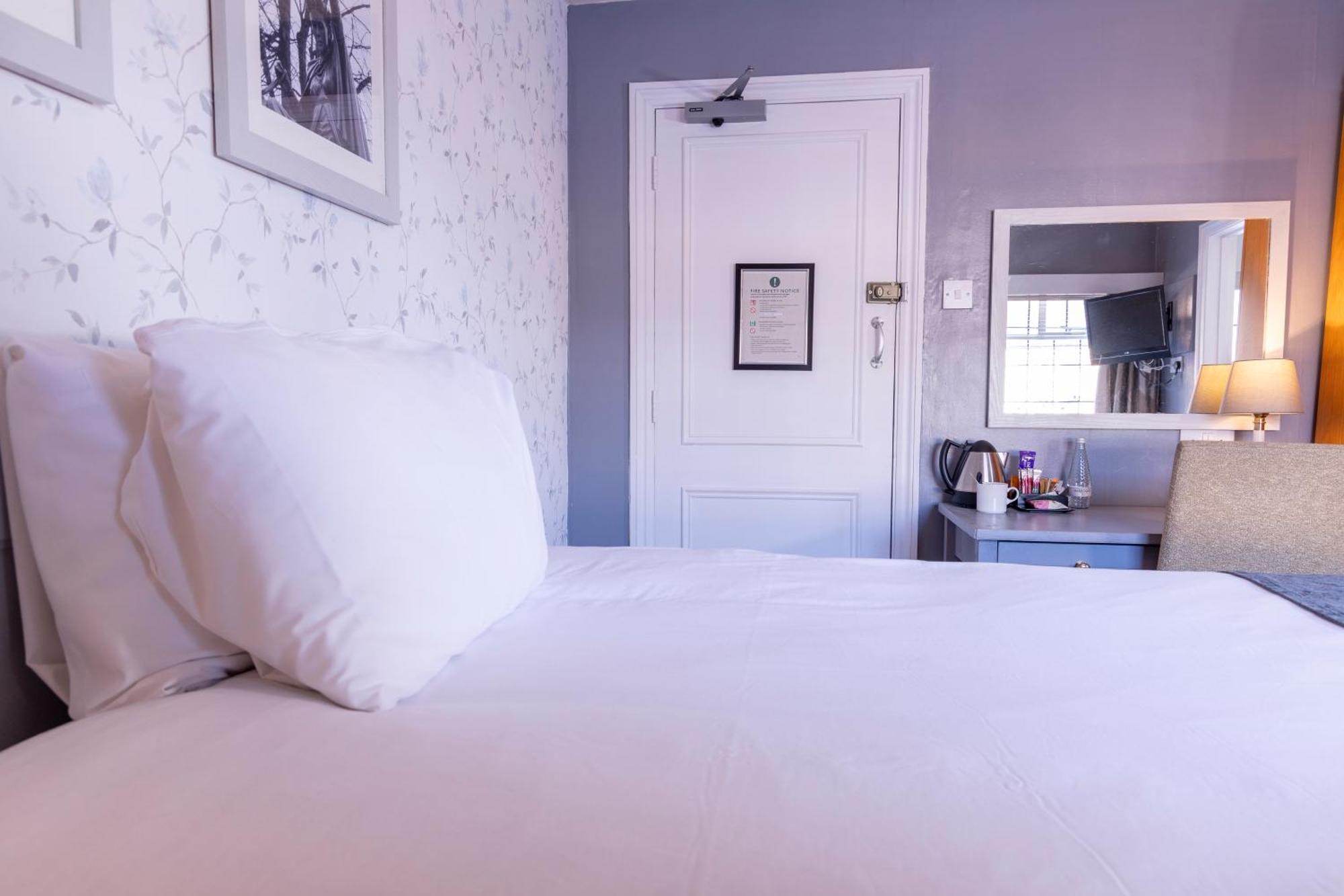 Cromwell Lodge Hotel By Greene King Inns Banbury Buitenkant foto